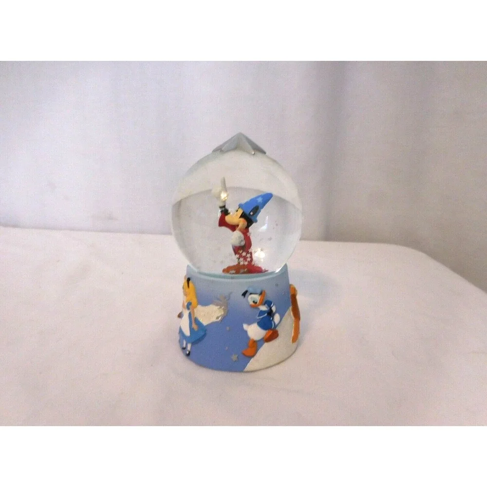 Disney Store Mickey Mouse Wizard Snow Globe Fantasia Sorcerer's Apprentice